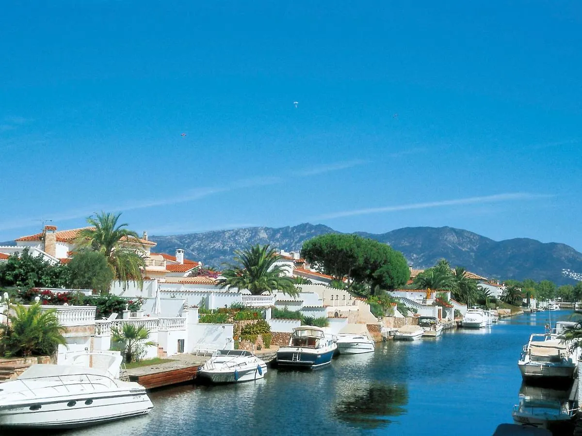 Holiday Home Medes By Interhome Empuriabrava